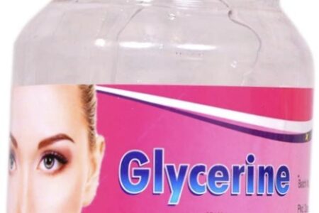 How to Use Rose Water and Glycerin for Face
